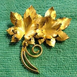 Coro Leaf Brooch/Pin Signed Twice Gold Tone Vintage